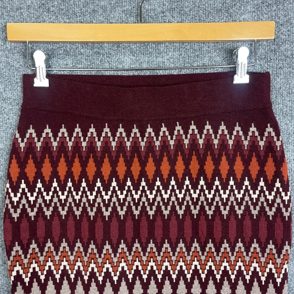 Krimson Klover Mini Skirt Womens M Burgundy Excellent Geometric Knit